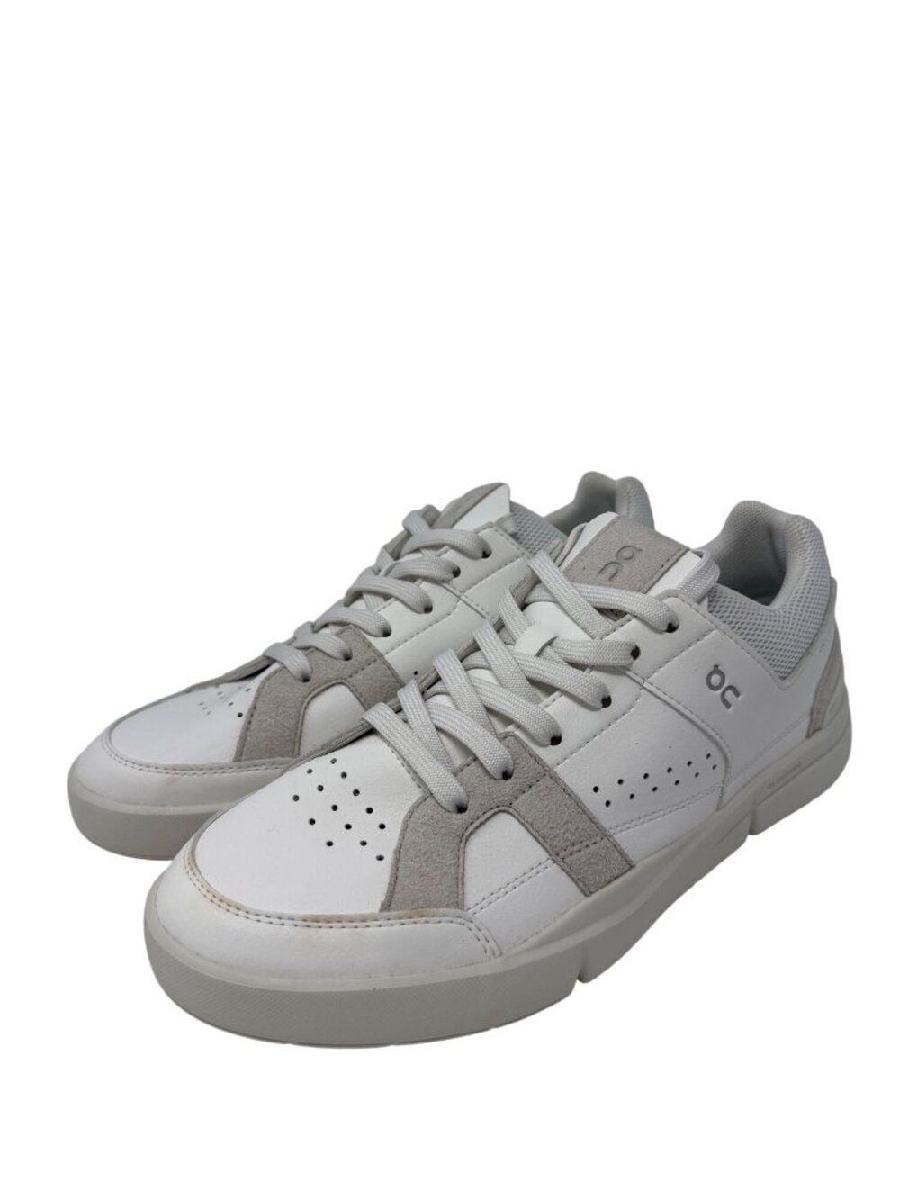 On Running The Roger Clubhouse Sneakers  in White/Sand Women's Size 9